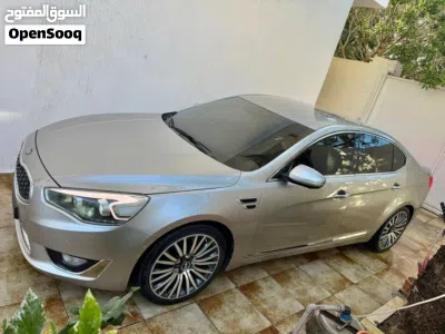 Kia Cadenza Limited 4