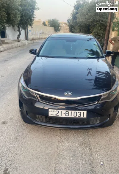 Kia K5 EX 2
