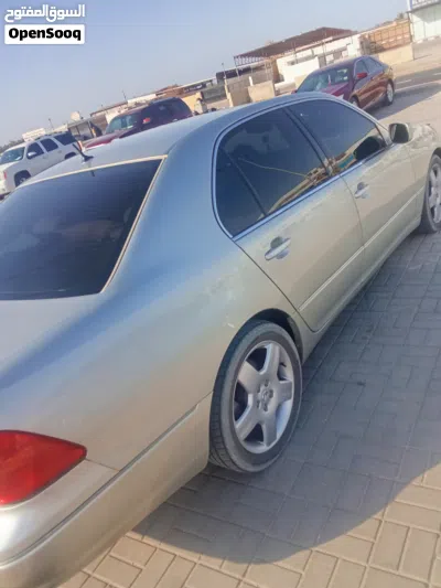 Lexus LS LS 430 3