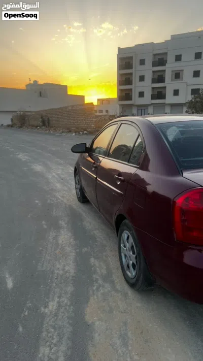 Hyundai Accent SE 3