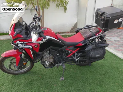 Honda Africa Twin CRF1000L 3
