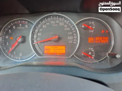 Nissan Maxima Standard 3