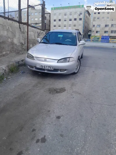 Hyundai Avante SE 4