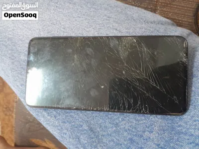 مرحبا موجود عندي سامسونج a70 شاشته مكسورة وبدو قاعدة شحن ركبلو قاعدة شحن حقها 5 وبشتغل طبيعي السعر 1 2