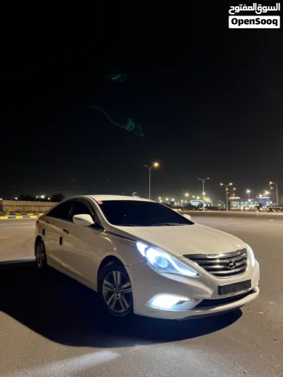 Hyundai Sonata GL 2