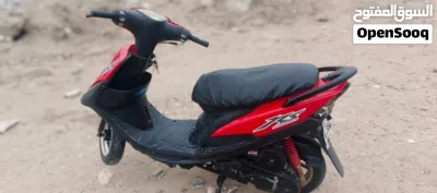 Yamaha Bolt 4