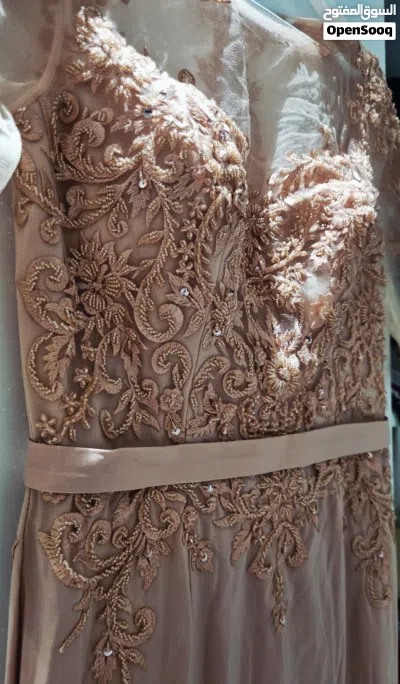 فستان سهرة أنيق 2