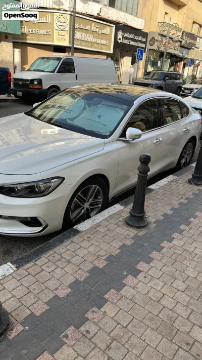 هيونداي ازيرا GLS 3