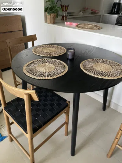 طاولة طعام ايكيا مع 3 كراسي IKEA dining table with 3 chairs 2