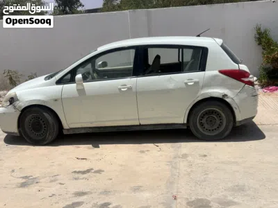 نيسان تيدا 3