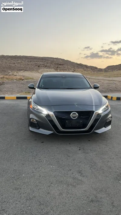 نيسان التيما SV 3