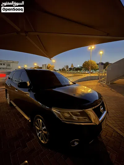 Nissan Pathfinder SV 3
