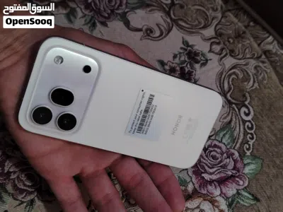 هاتف هونور لؤلؤي مستعمل بحالة ممتازة بسعة 512 جيجابايت مع الكرتونة والشاحن 2