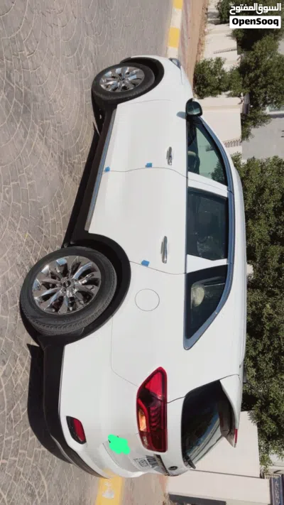 Kia Sorento EX 4