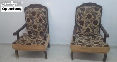 طقم كنب مع طاوله 4