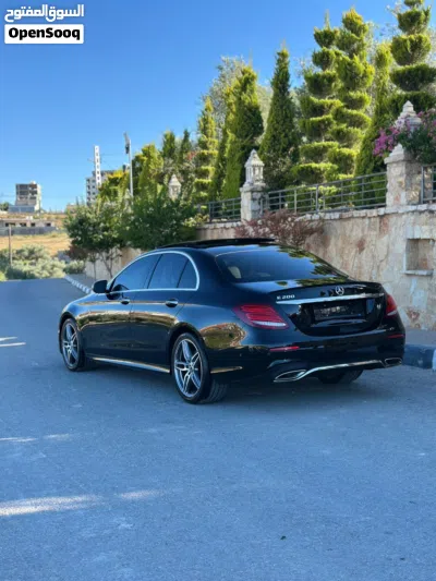 Mercedes Benz E-Class E 200 2