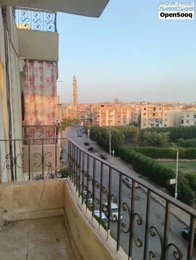فرصة مميزة شقة للبيع بالحي الأول العبور - بحري ناصية - 3غرف فيو مفتوح 3