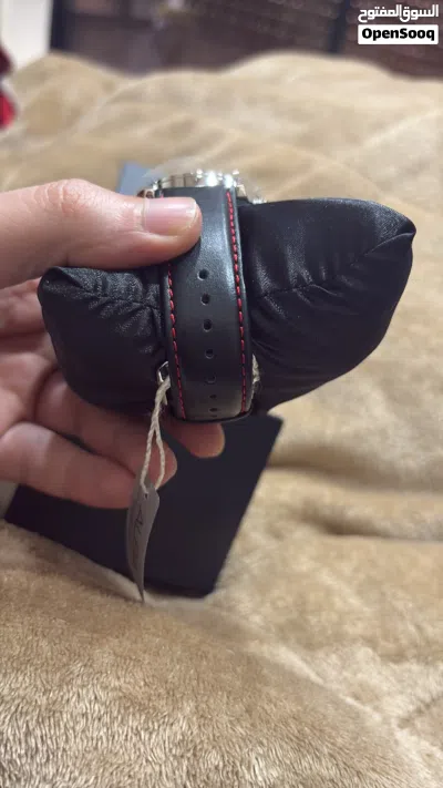 ساعات من نوع ألبا أصلي 3