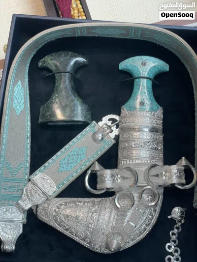 للبيع خنجر عماني تصميم خاص ونادر 2