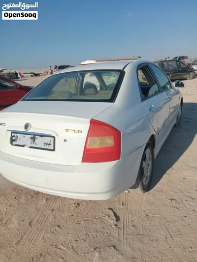 Kia Cerato EX 4