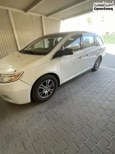 Honda Odyssey LX 2