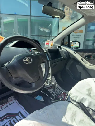 Toyota Yaris MID 2