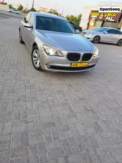 BMW 7 Series 740i Sedan 3