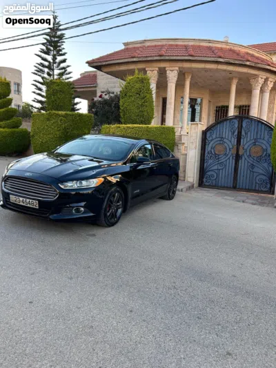 Ford Fusion SE 4