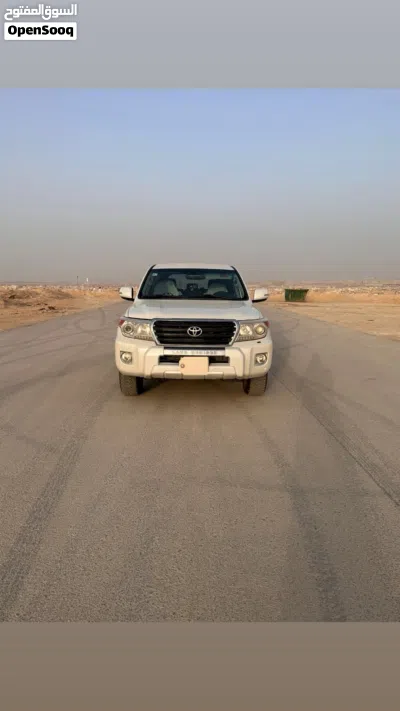 Toyota Land Cruiser GX 3