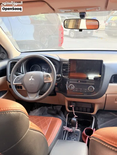 Mitsubishi Outlander GLX 4