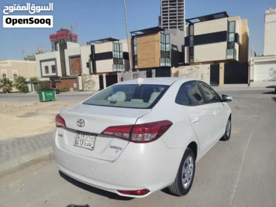 تويوتا يارس Y 2