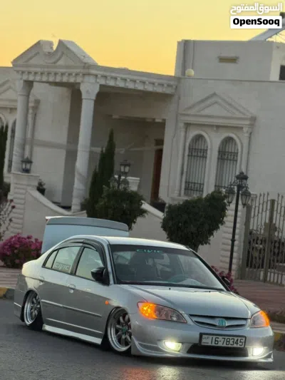 Honda Civic EXi 4