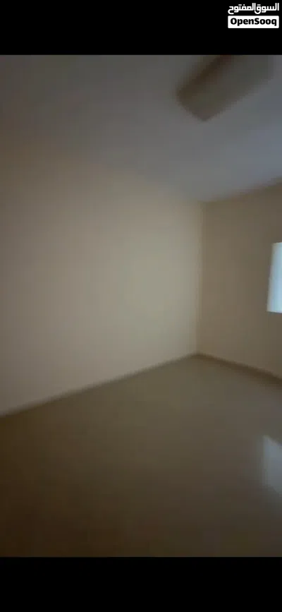 شقة للبيع في الشارقة 4