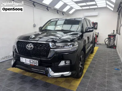 Toyota Land Cruiser GXR 3