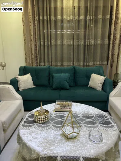 طقم كنب مستعمل بحالة ممتازة 2
