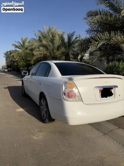Nissan Altima S 3