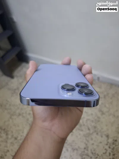 Iphone 13 pro max بحالة الجديد 3