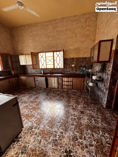 بيت للاجار اليومي في الاشخره قريب البحر مباشره 4
