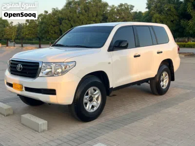 Toyota Land Cruiser GX 4
