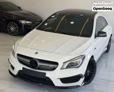 Mercedes Benz CLA-CLass CLA 45 AMG 2