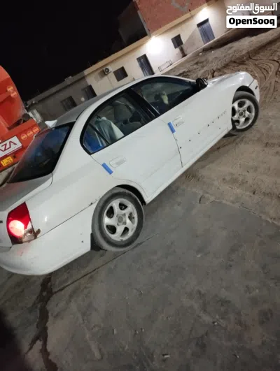 هيونداي افانتي Limited 3