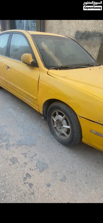 Hyundai Avante SE 3