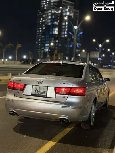 Hyundai Sonata Limited 4
