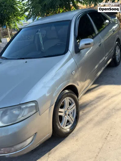 نيسان صني SL 4