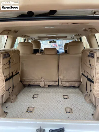 Toyota Land Cruiser GXR 3