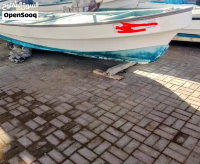 للبيع قارب23قدم بدون مكينه وبدون ملكيه 2