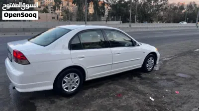 Honda Civic EXi 4