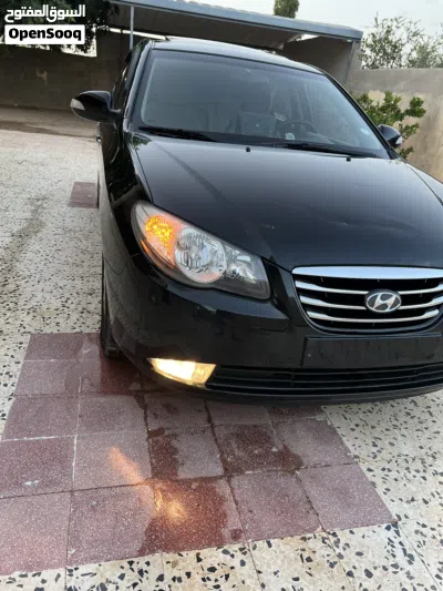 Hyundai Avante SE 4