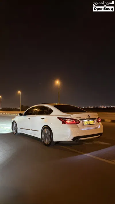 Nissan Altima SL 2