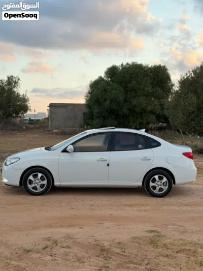 هيونداي افانتي SE 3